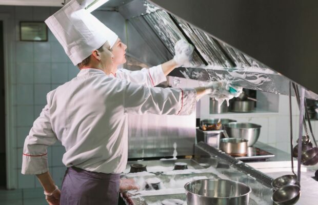 Restaurant cleaning Tunisia - Cleaning and degreasing service